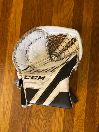 CCM Axis 1.9 Intermediate Glove: Full Right, White/Black
