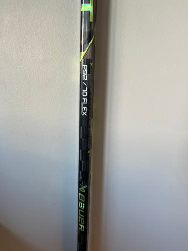 Bauer Agent sr stick right handed new.