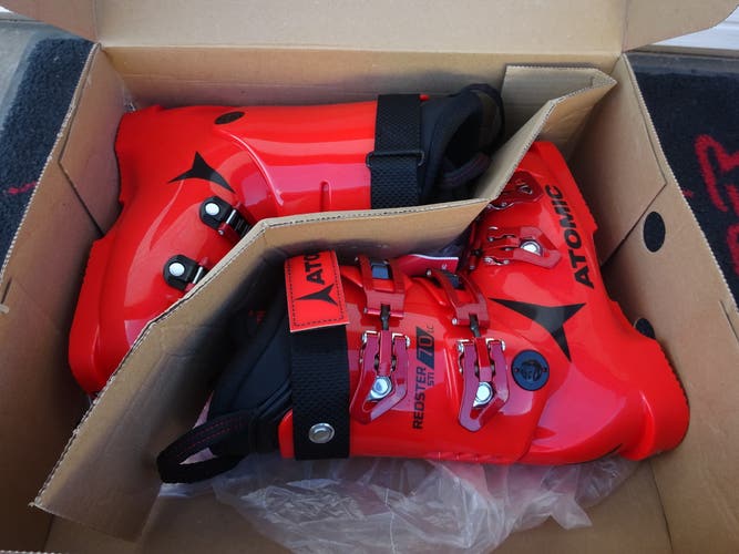 2022 Atomic Redster STI 70LC Ski Boots NEW! Size 24.5