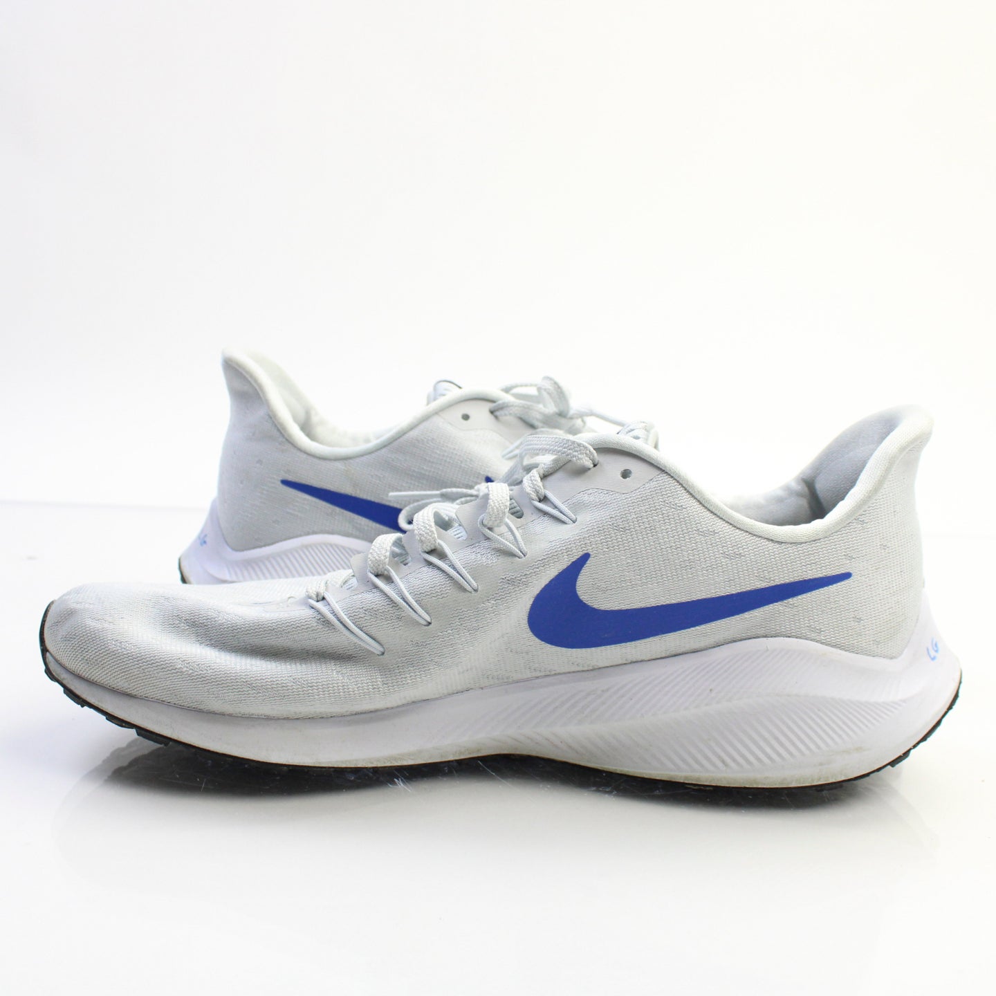 Buffalo Bills Nike Air Zoom Pegasus Running Jogging Shoes Men's Used  White/Blue 11 161 - Locker Room Direct