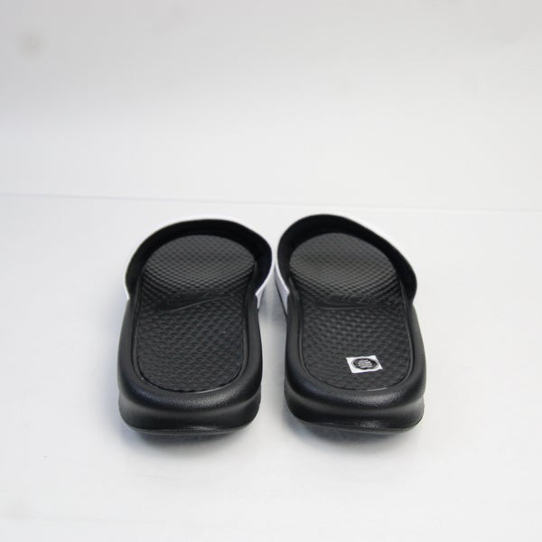 Nike Sandals Flip Flops Black/White New without Box |