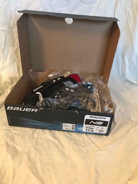 Youth New Bauer Ns Hockey Skates Regular Width Size 11