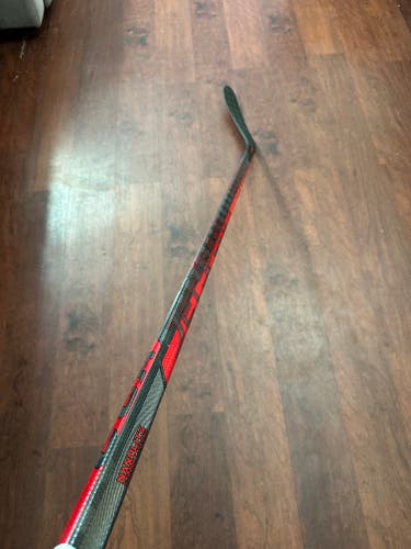 Used Intermediate CCM Left Hand Jetspeed FT4 Pro Hockey Stick P28 Pro Stock