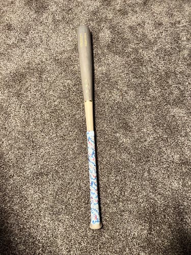 Used AXE C271 PWR(-3) 30 oz 33" Maple Bat