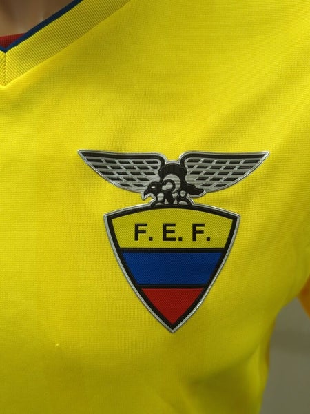 ECUADOR TEAM 2014/2016 FOOTBALL Soccer WOMEN yellow JERSEY HOME MARATHON Sz  XS