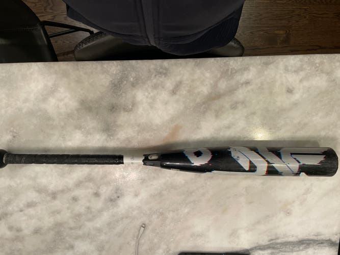 Used USSSA Certified 2021 DeMarini Composite CF Glitch Bat (-8) 23 oz 31"