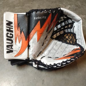Vaughn goalie glove
