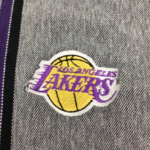 Los Angeles Lakers NBA Mickey Mouse Disney Gold Short Sleeve Shirt Men's L  NWT