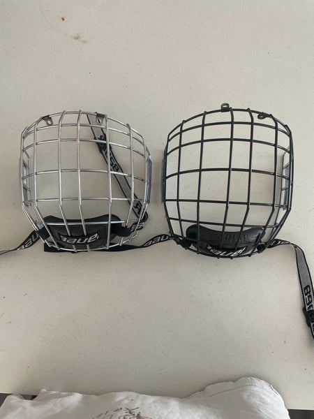 Medium Bauer Full Cage RBE III