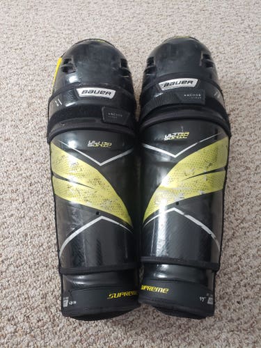 17" Bauer Supreme UltraSonic Shin Pads
