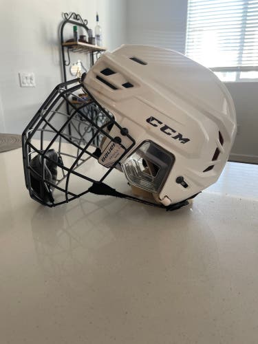 Used Medium CCM Tacks 710 Helmet