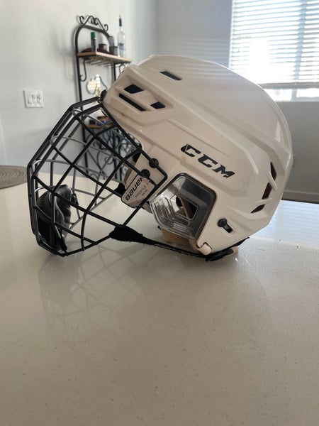 Used Medium CCM Tacks 710 Helmet