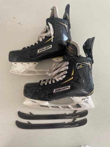 Used Bauer Regular Width Size 8 Supreme 2S Pro Hockey Skates