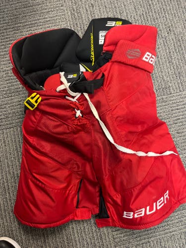 Senior Medium Bauer Supreme 3S Pro Hockey Pants