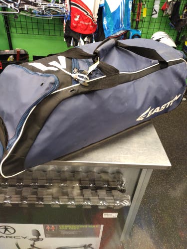 Easton Catcher's WHEEL BAG