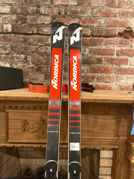 Men's Dobermann GS WC Skis | SidelineSwap