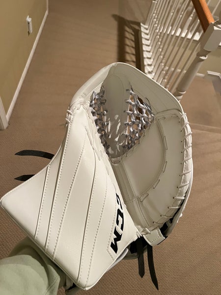 New CCM Eflex 5.9 Senior Regular Goalie Glove