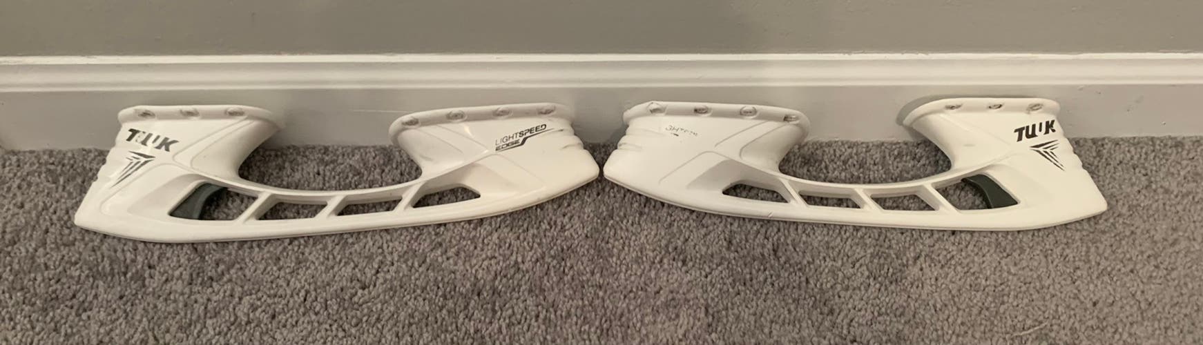 Pair (left and right) Bauer 272 mm Lightspeed edge