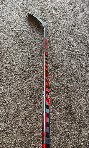 Senior Right Handed P29  Jetspeed FT4 Pro Hockey Stick