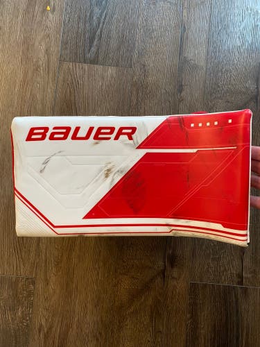 Used Regular Bauer Mach Goalie Gloves