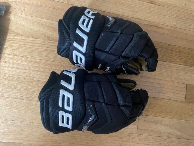 Bauer Supreme TotalOne NXG 13” gloves