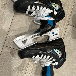 Used True Regular Width  Size 5 TF9 Hockey Goalie Skates