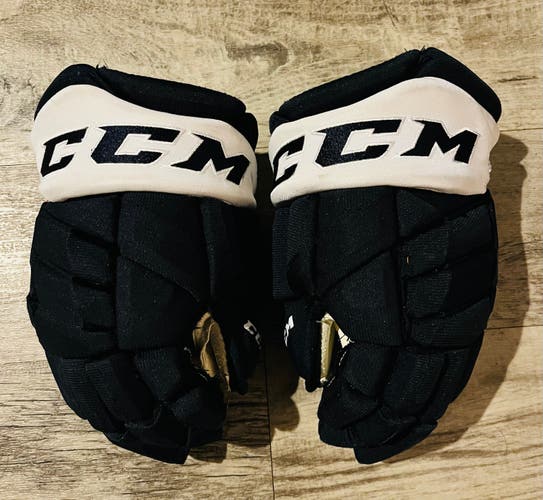 Colorado Avalanche Pro Stock CCM HGPJSXP Gloves 13"