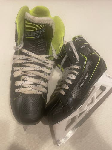 Bauer GSX goalie skate (senior size 9.5)