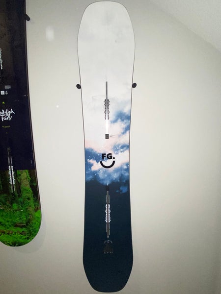 Women's Burton All Mountain FEELGOOD FLYING V Snowboard, 146 cm