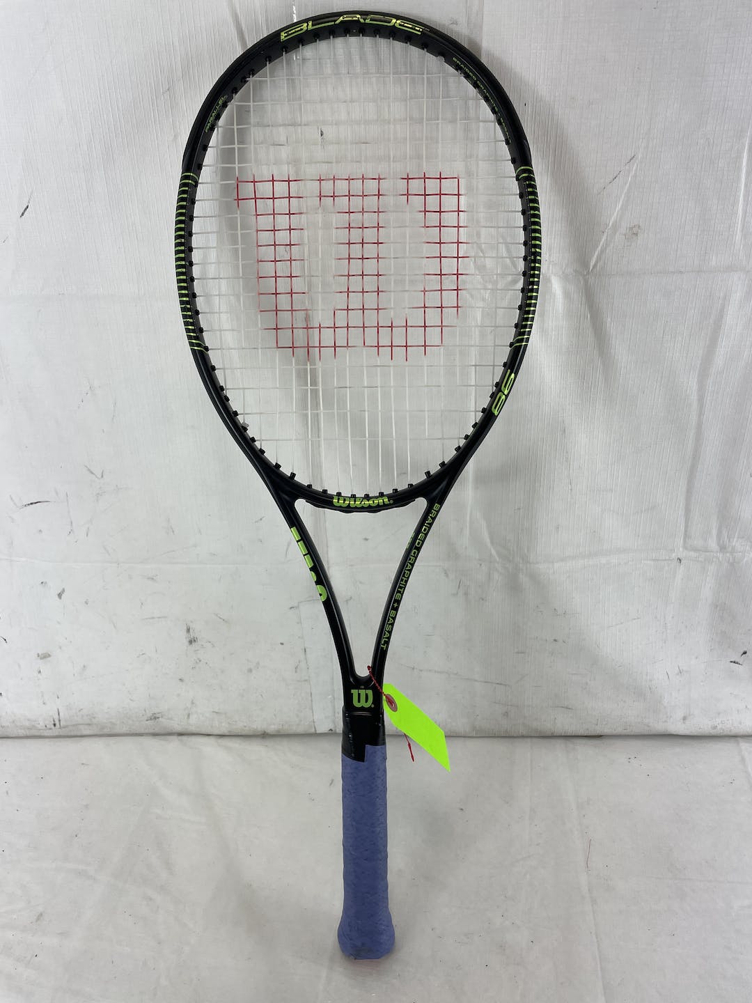 Used Wilson Blade 98 Amplifeel 4 1 8 Tennis Racquet SidelineSwap