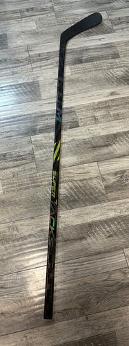 New! 55 Flex Right Handed P29 Super Tacks AS4 Pro Hockey Stick