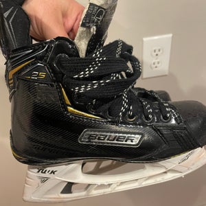 Used Bauer Regular Width Size 1 Supreme 2S Hockey Skates