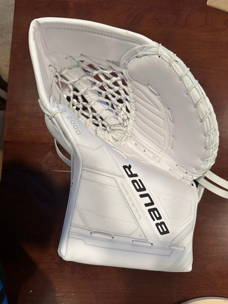 New Regular Bauer Mach Goalie Glove White