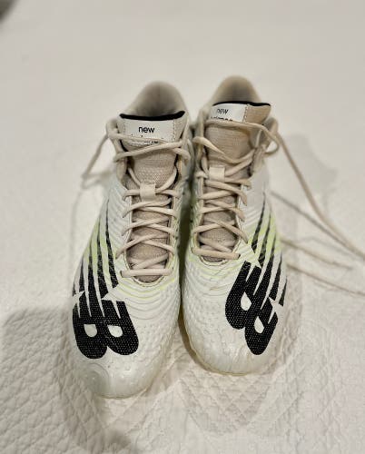Used Men’s New Balance Rush Lacrosse Cleats