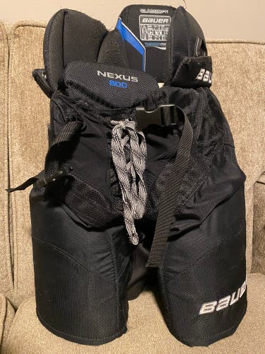 Used Medium Bauer Nexus 800 Hockey Pants
