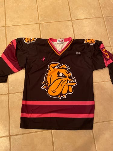 UMD Bulldog Hockey Jersey