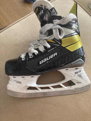 Bauer Supreme 3S Hockey Skates