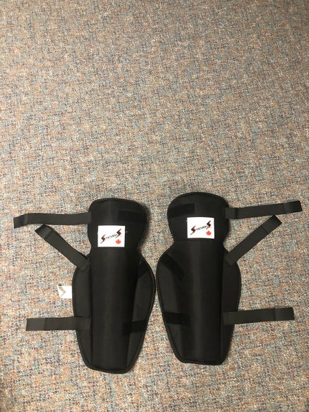 Used Steven’s 15” Referee Shinguards