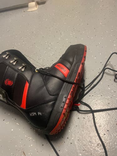 Men's Used Size 14 (Women's 15) Burton Snowboard Boots