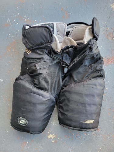 Senior Used Medium Bauer Vapor X Hockey Pants