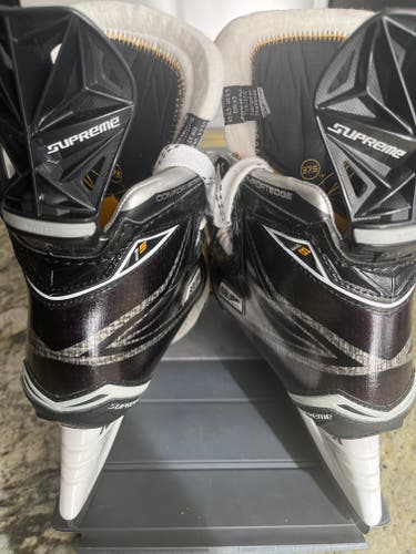 Senior New Bauer Supreme 1S Hockey Skates Regular Width Size 8