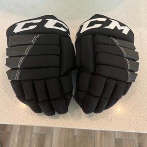 CCM T4R Youth Hockey Glove