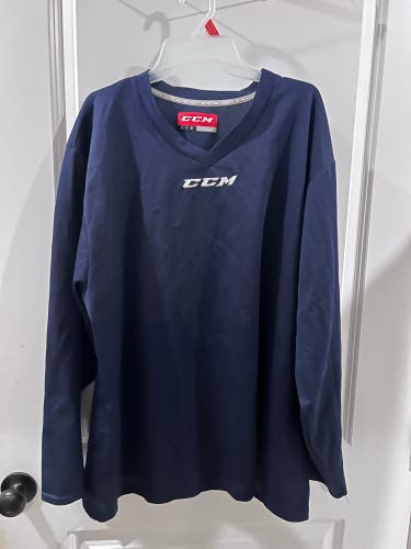 Large CCM Practice Jersey