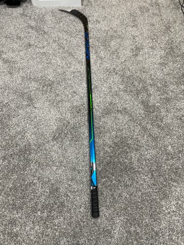 Used Senior Bauer Right Handed Nexus Geo Hockey Stick P92