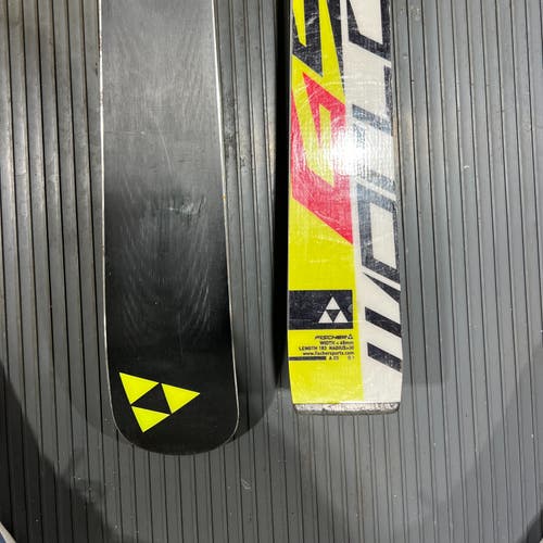 Unisex 2016/17 Fischer 183 cm RC4 World Cup GS Skis With Bindings