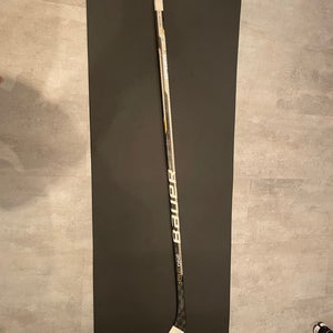 Bauer TotalOne hockey Stick