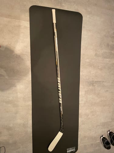 Bauer TotalOne hockey Stick