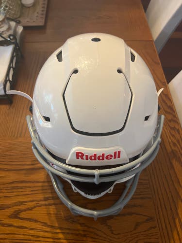Used Small Riddell SpeedFlex Helmet