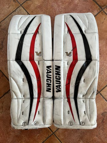 26" Vaughn Velocity V6 Goalie Leg Pads