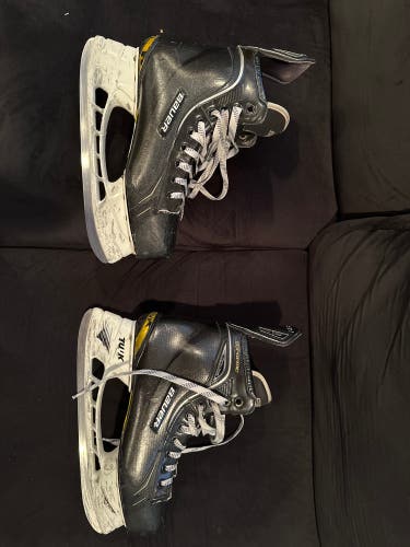 Senior Bauer Supreme TotalOne Hockey Skates (10 EE)